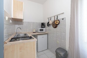 Apartment (A2) | Private kitchen