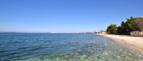 ใกล้ชายหาด