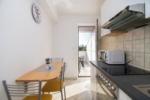 Appartement (A2) | Cuisine privée | Réfrigérateur