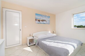 Apartment (A2) | Kostenloses WLAN, Bettwäsche