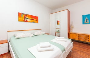 Apartment (A1) | Bügeleisen/Bügelbrett, kostenloses WLAN