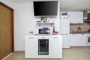 Apartment (A3) | Dapur peribadi | Peti sejuk, ketuhar gelombang mikro, ketuhar, dapur 