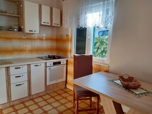 Dining - Apartment Andrija (Sibenik)