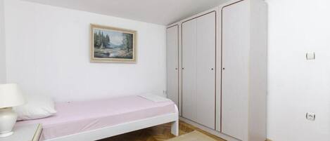 Appartement (A1) | AccĂšs au Wi-Fi (inclus), literie fournie