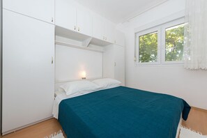 Apartment (A2) | Free WiFi, bed sheets - Apartments Danica (Tisno)