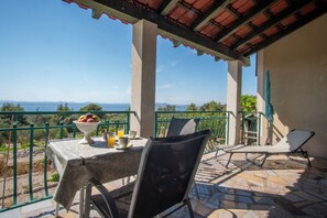 Bügeleisen/Bügelbrett, kostenloses WLAN, Bettwäsche