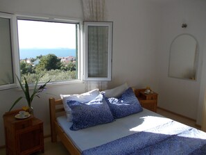 House | Iron/ironing board, free WiFi, bed sheets - House Marija (Primosten)
