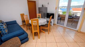 Apartment (A1) | Living room