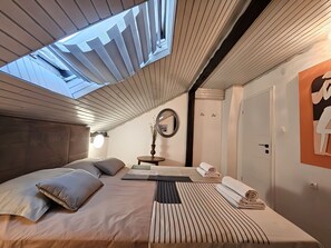 Apartment (A2)