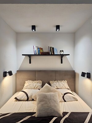 Studio (A3) | Interior - Apartments Marijana (Vodice)