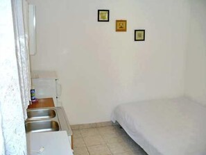 Apartment (A2) | Free WiFi - Apartments Ivica (Primosten)