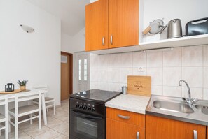 Apartment (A4) | Private kitchen
