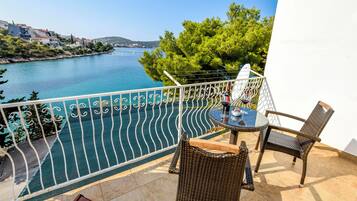 Căn hộ (A2) | Quang cảnh mặt nước