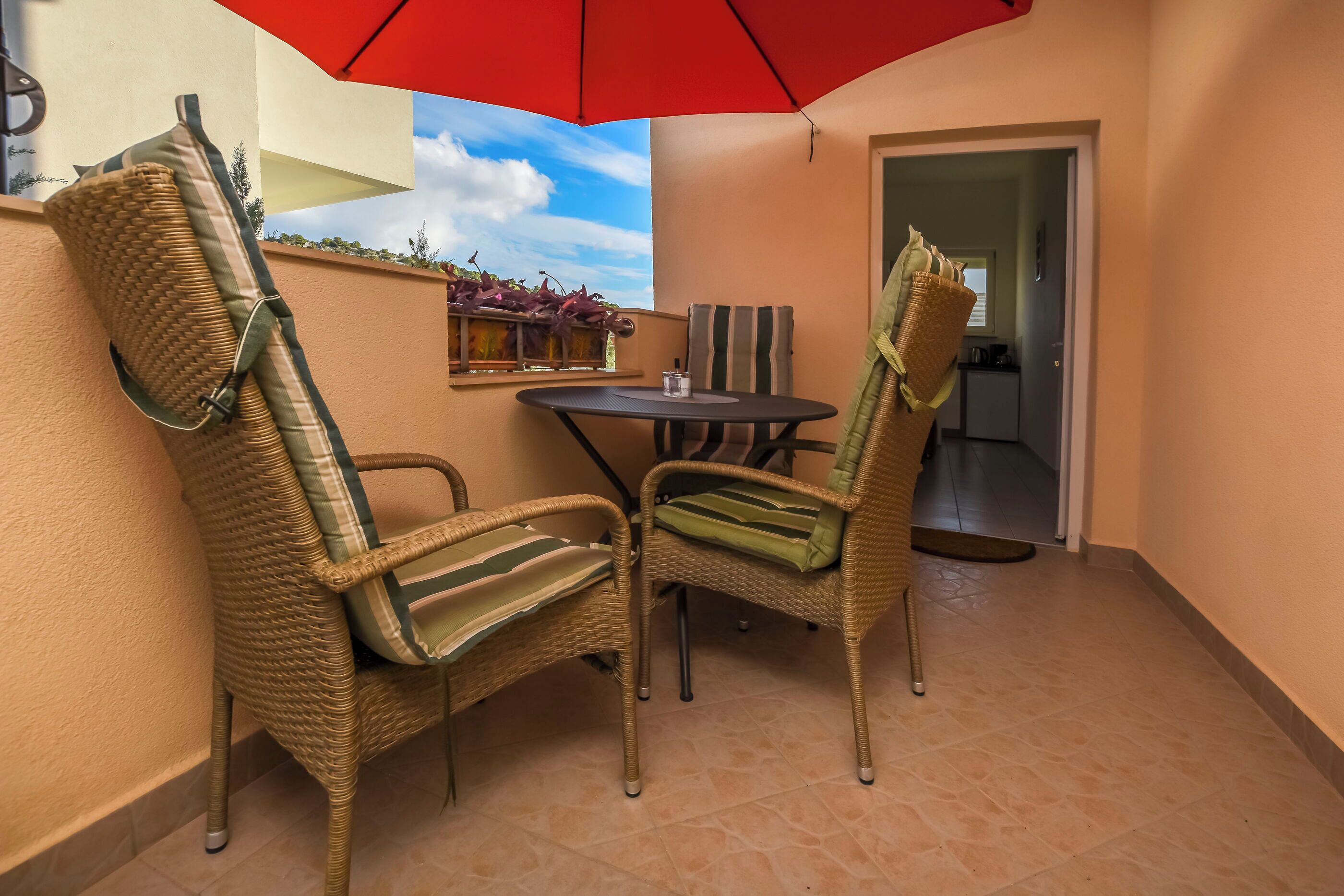 Apartment (A3) | Balkon