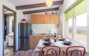 Ferienhaus | Eigene Küche | Kühlschrank, Herdplatte, Espressomaschine, Kochgeschirr/Geschirr/Besteck