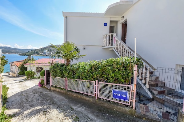 Exterior - Apartments Sopic (Rogoznica)