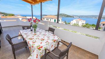 Apartment (A3) | Water view