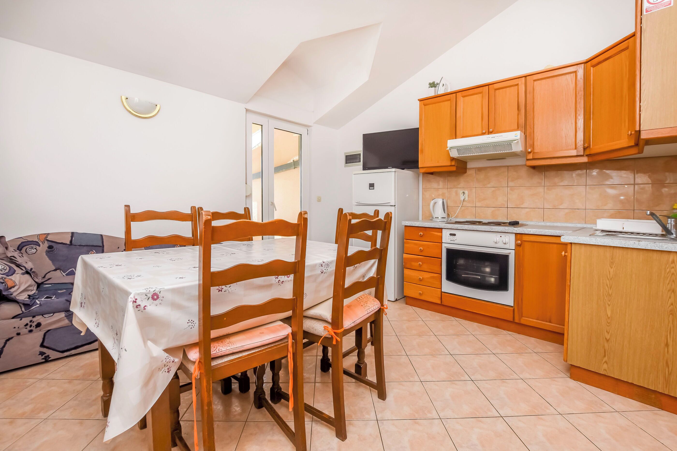 Departamento (A3) | Sala de estar | Televisión 