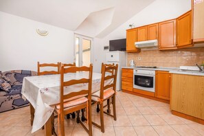 Apartment (A3) | Living room | TV - Apartments Zdravko (Rogoznica)