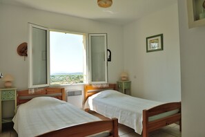 2 bedrooms, free WiFi