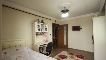 2 slaapkamers, een bureau, gratis wifi, beddengoed