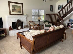 Smart TV, fireplace, DVD player, books