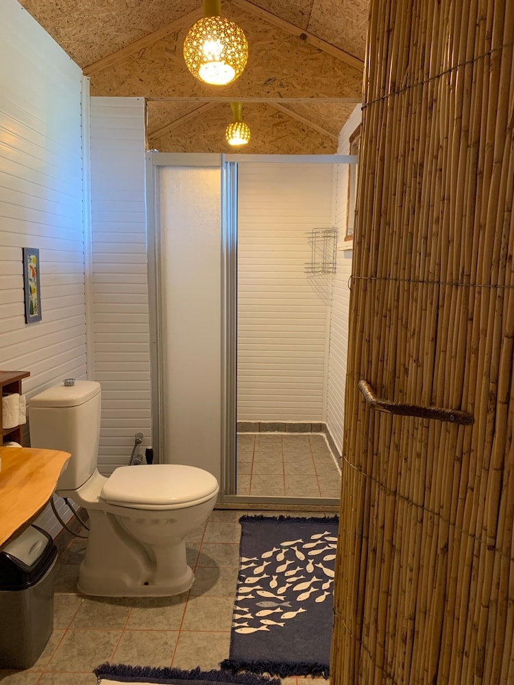 Turan Hill Lounge by null