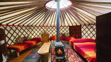 Mongolian Ger | Travel crib