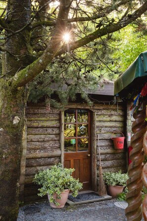 Exterior - Larkhill Tipis and Yurts (Llandysul)