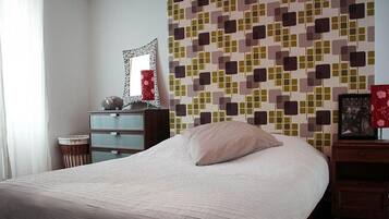 1 chambre, fer et planche Ă repasser, lit parapluie, Wi-Fi gratuit