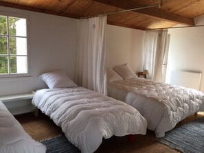 5 camere, ferro/asse da stiro, Wi-Fi gratuito, lenzuola