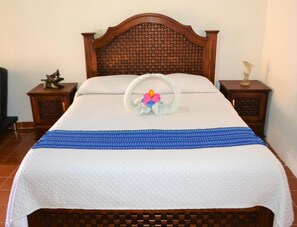 Hypo-allergenic bedding, blackout curtains, iron/ironing board - Hotel Delfín (Comitan de Dominguez)