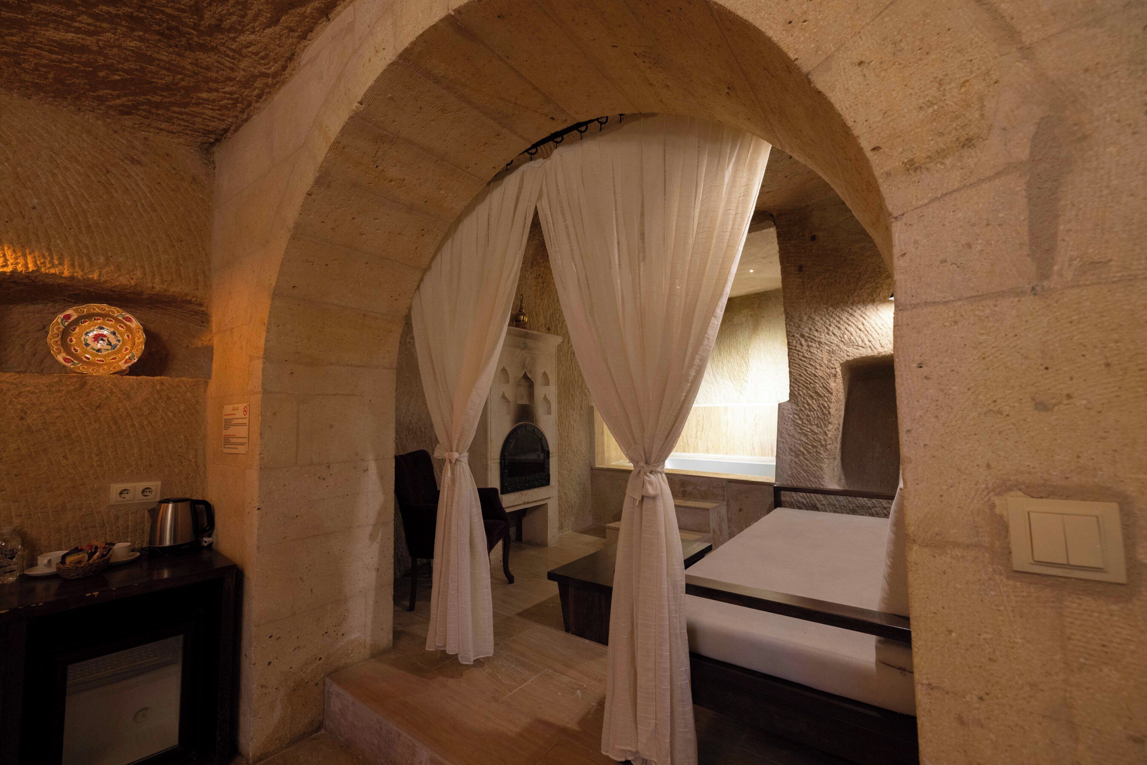 Quarto casal família | Área de estar | TV LED 32 polegadas com canais via satélite, TV