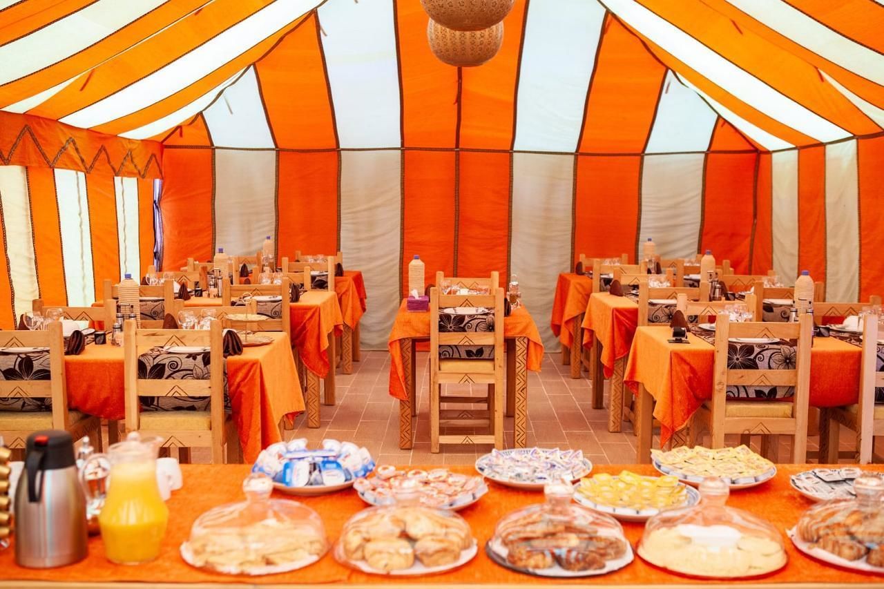 Breakfast, lunch, dinner served; local cuisine 