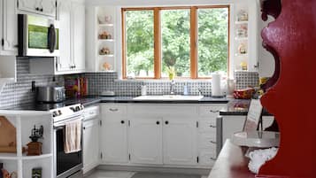 Shared kitchen facilities