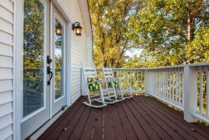 Carriage House | Balcony view
