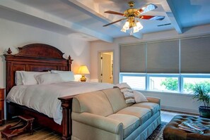 Pillow-top beds, individually decorated, individually furnished