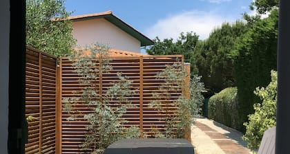 Small detached house approx. 3.5 km from Arcachon