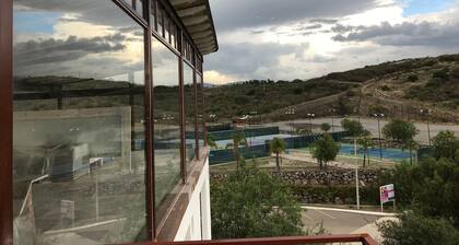 PH WITH AMAZING VIEWS