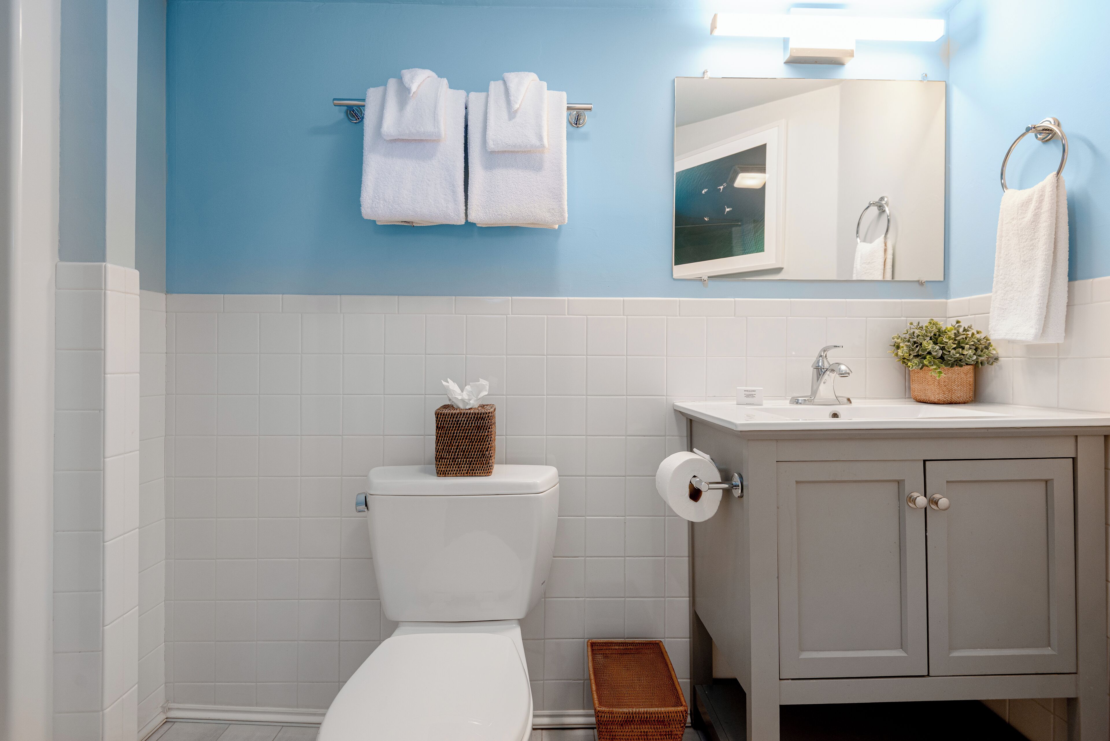 standard room, multiple beds (morgan) | bathroom | shower, designer toiletries, hair dryer, towels