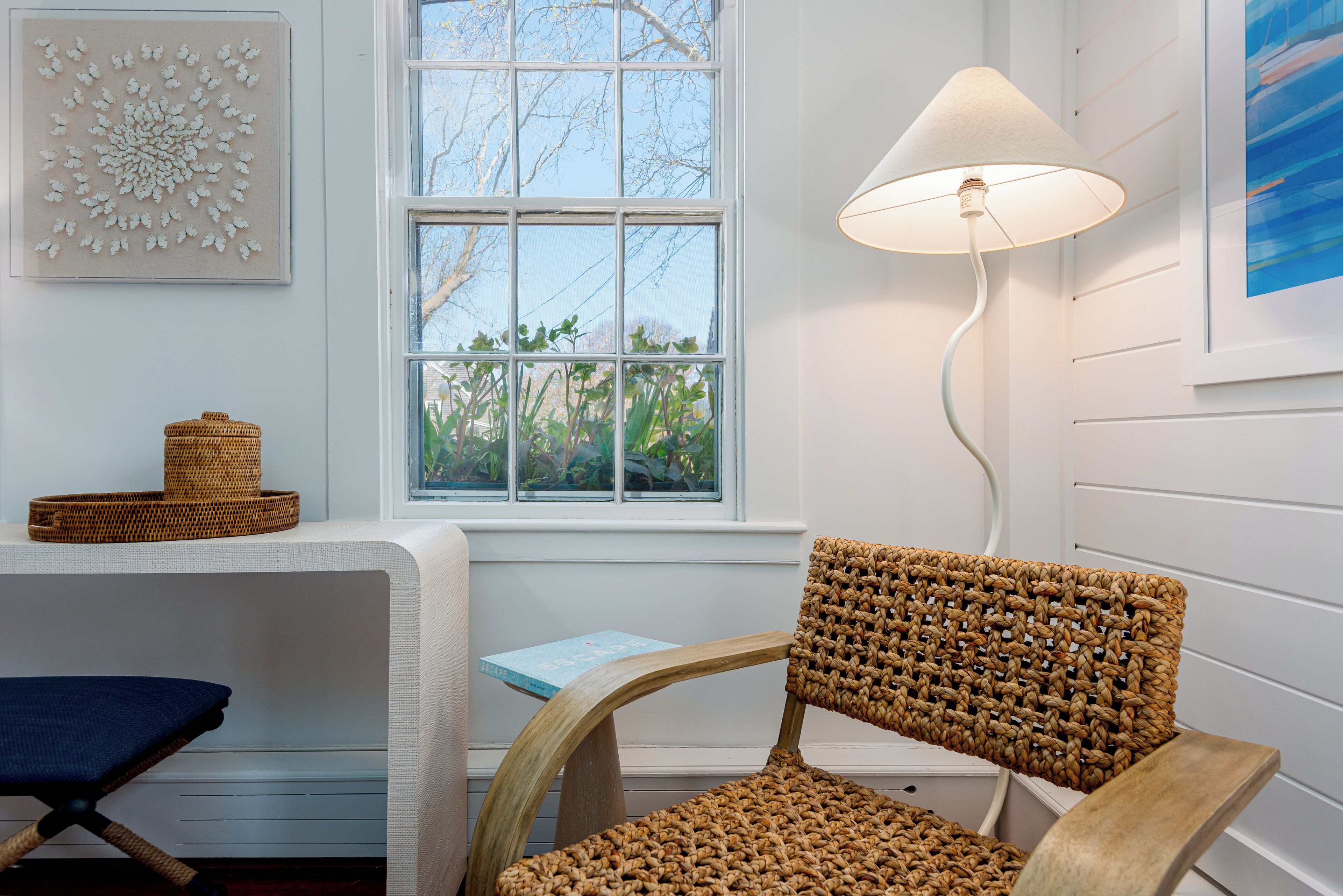 deluxe room, 1 queen bed (wanderer) | premium bedding, individually decorated, individually furnished