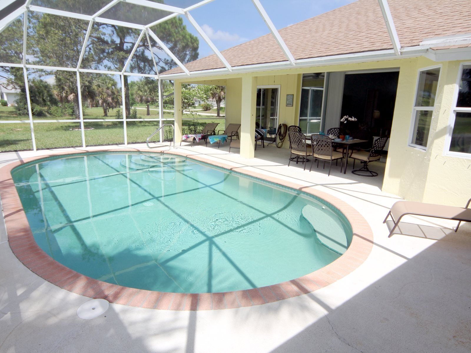 House | Pool | Outdoor pool