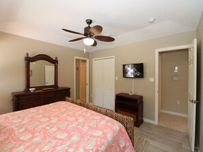 3 bedrooms, free WiFi - Flip-flop Getaway (Rotonda West)