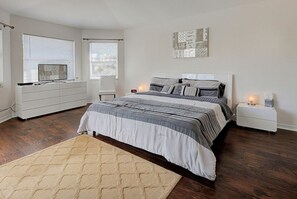 House - Bella Vista (Rotonda West)