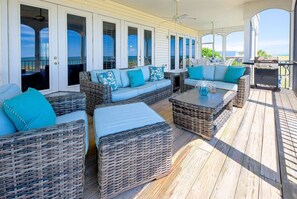 Ferienhaus | Balkon