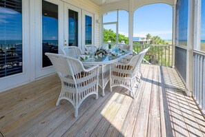 House | Balcony