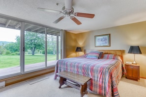 4 bedrooms, WiFi, bed sheets