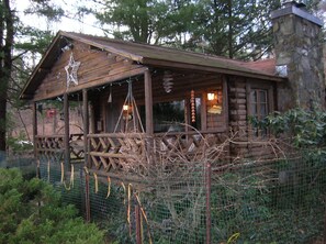 Exterior - Romantic Log Cabin on Privately-Owned Lake with Fireplace (Stanfordville)