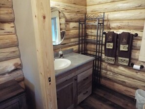 Hårtørrer, håndklæder, Sæbe, Shampoo