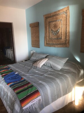 3 bedrooms, WiFi, bed sheets